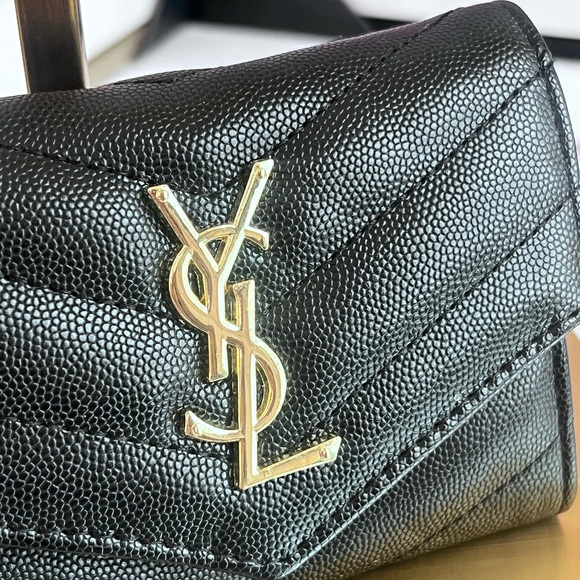 Yves Saint Laurent Black Chevron Wallet - Picture 3 of 12